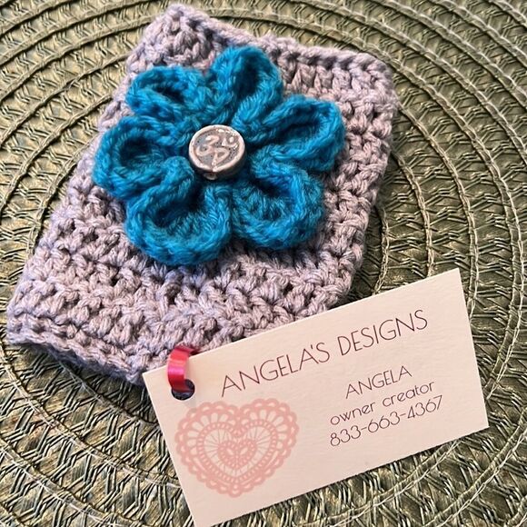 NWT hand crocheted can cozy for tall cans protects hands keeps drink cold longer - Picture 5 of 5